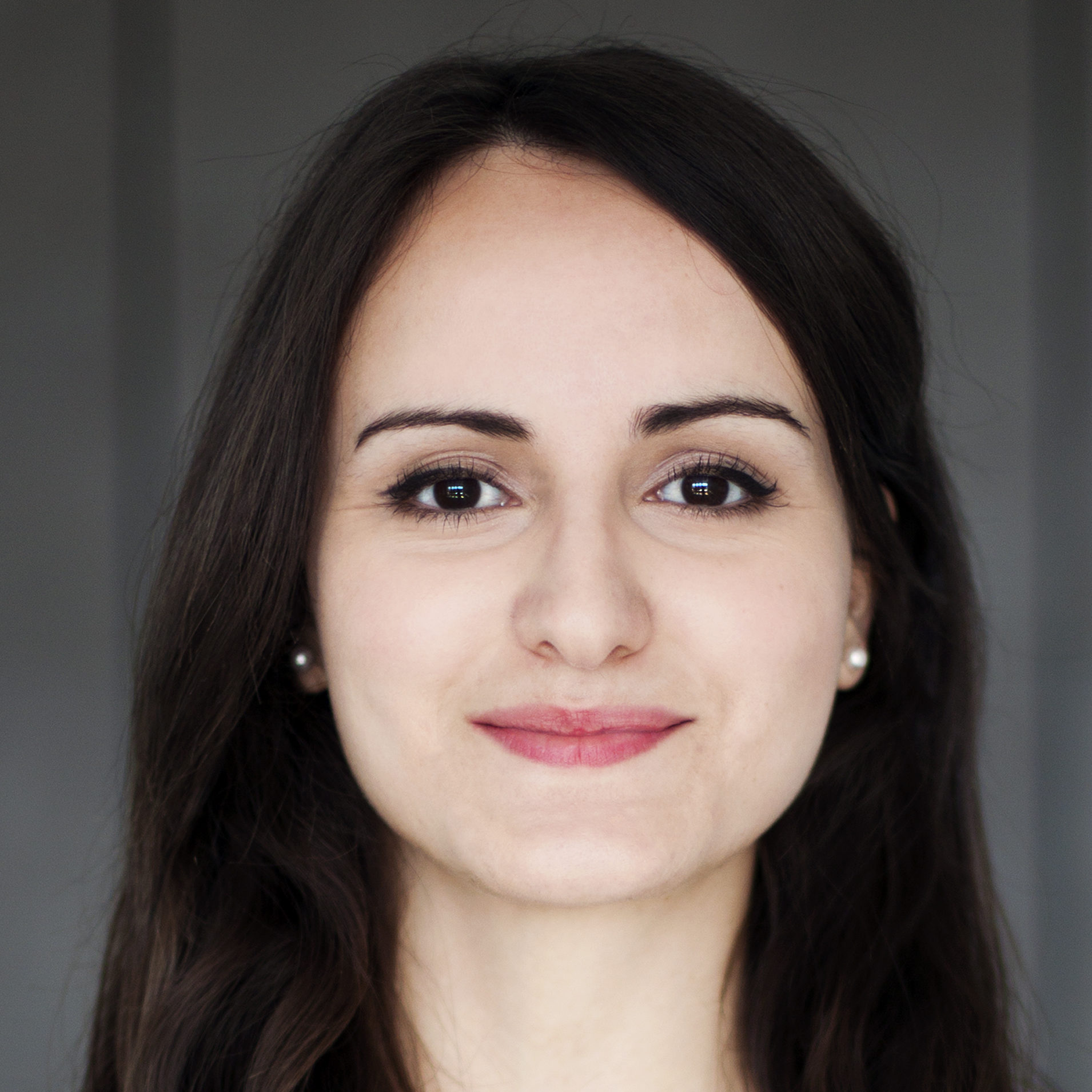 Sihem Bouakaz